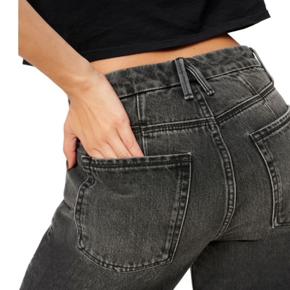 Good American ‘90s high rise straight jeans - Picture 2 of 5